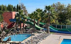 Camping L' Arlesienne Exterior photo
