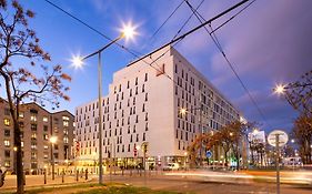 Hotel ibis Marseille Centre Euromed Exterior photo