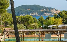 Hôtel Camping Les Dauphins à Saint-Cyr-sur-Mer Exterior photo